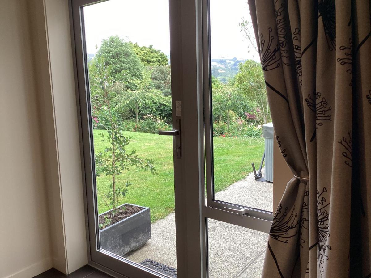 Hadley Close Dunedin Luaran gambar